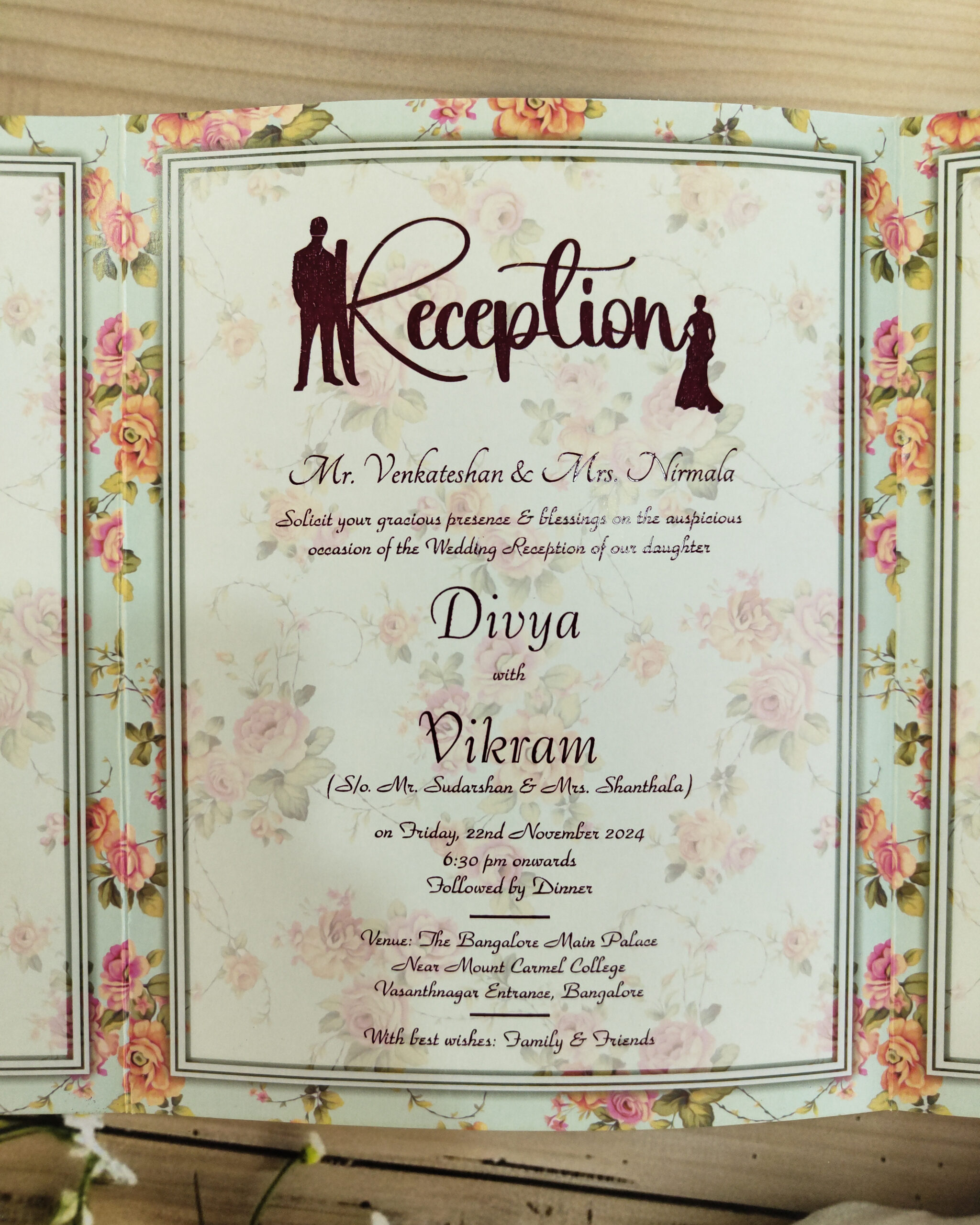 Shopper Style Rose Floral Wedding Card - Image 3
